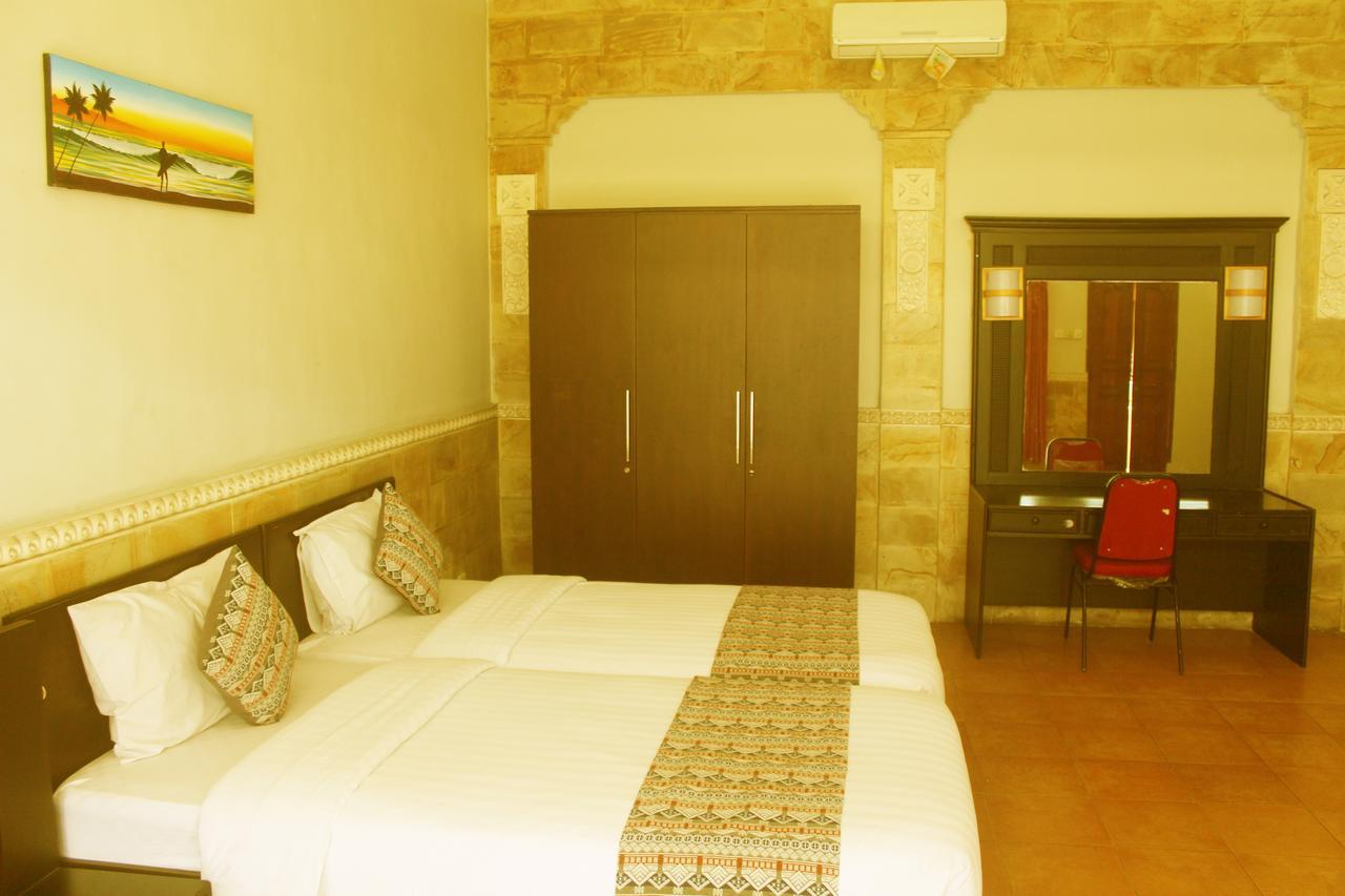 Hana Kuta Beach Hotel Екстериор снимка